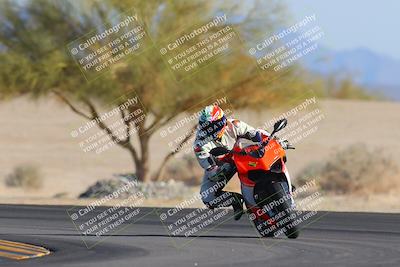 media/Nov-28-2022-Moto Forza (Mon) [[c5a51e62ca]]/C Group/Session 4 (Turn 4)/
